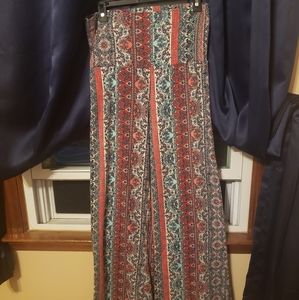 Cantata brand flower stripped pallazo pants